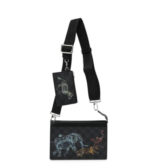 Louis Vuitton Limited Edition Wild Animals Wearable Wallet – Pre-Loved - Picture 1 of 14